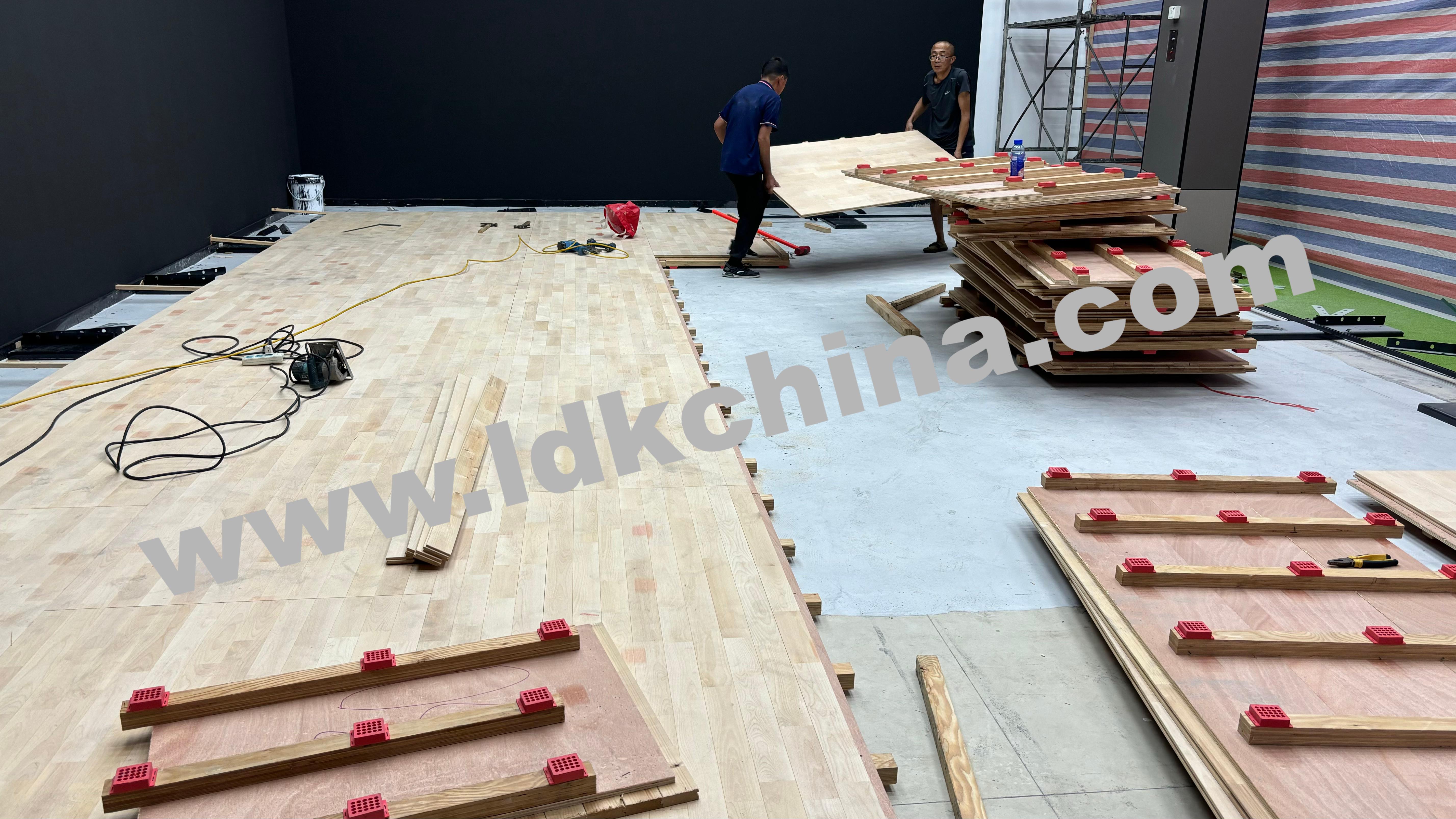 LDK Luxury Solid Wide Extra Indoor Squash Court Wood Flooring